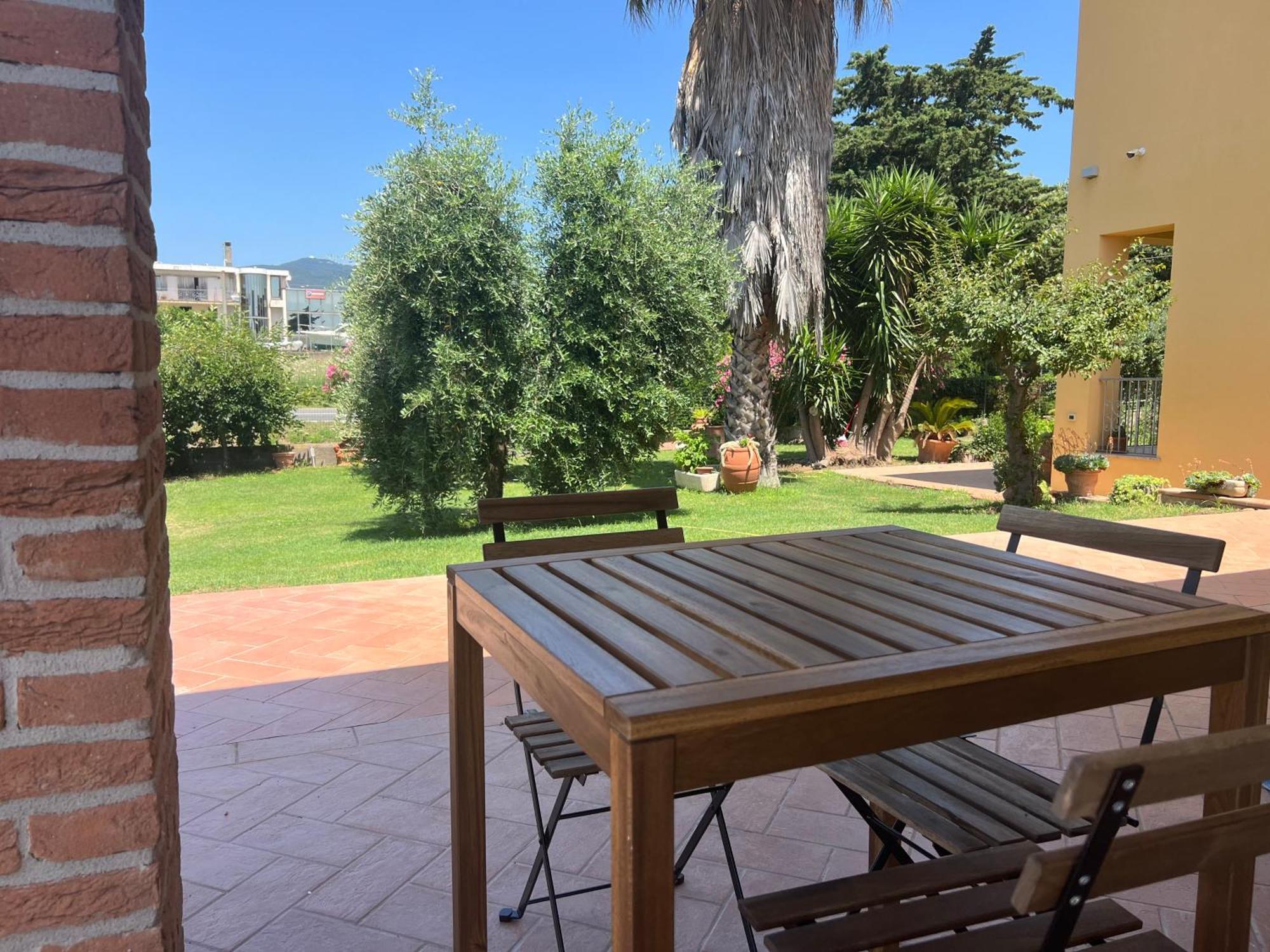 Agriturismo Il Giardino Degli Olivi Appartamenti Кастильоне дела Пеская Екстериор снимка